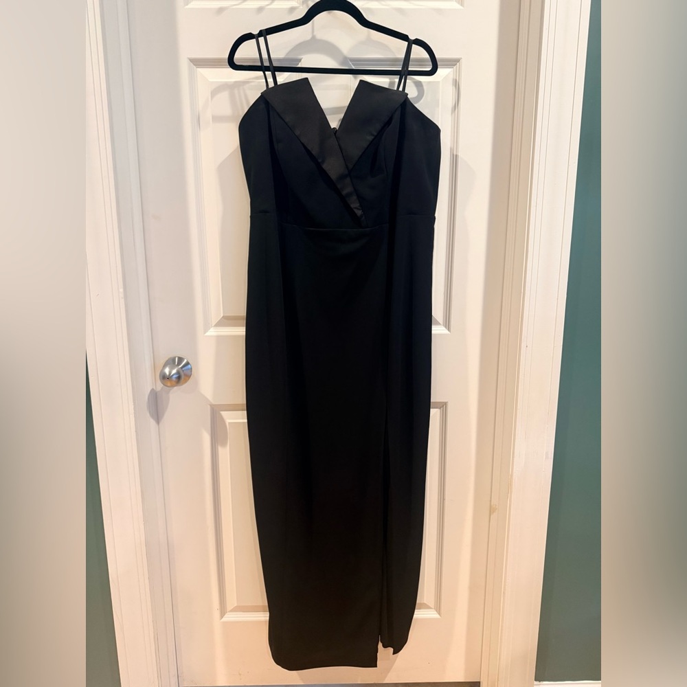 Betsy & Adam Strapless Black Dress